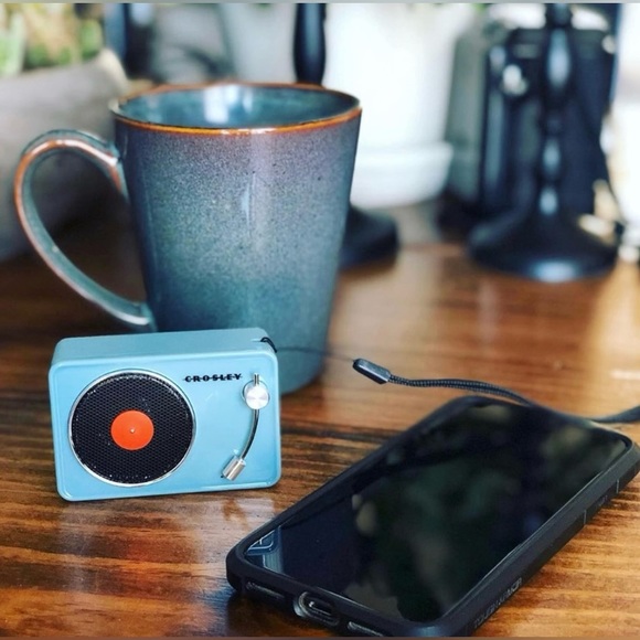 NWT! New. Unopened original box. Crosley mini turntable bluetooth speaker. - Picture 2 of 12